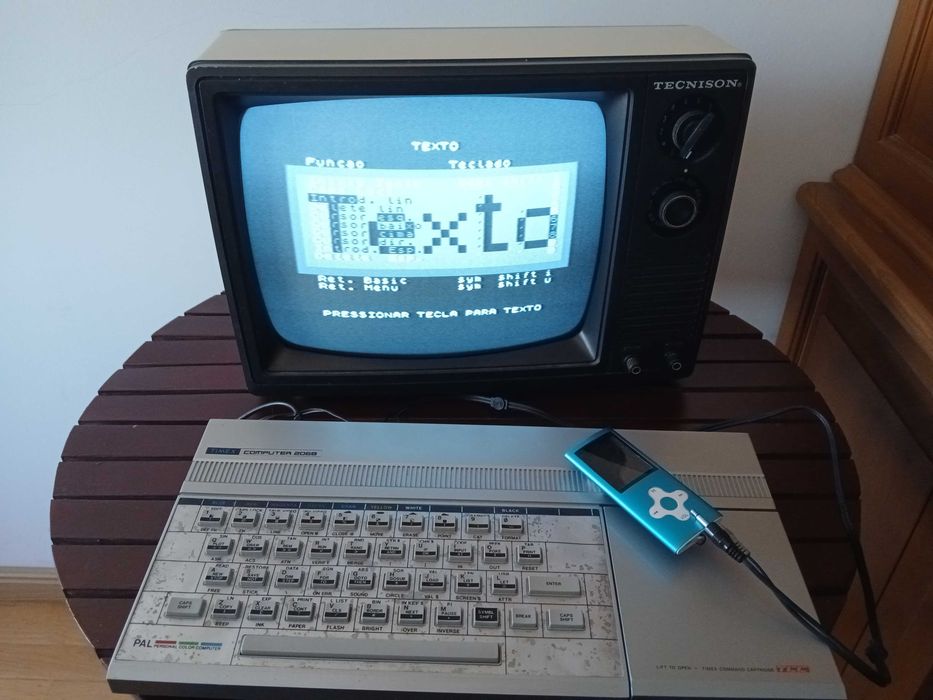 TV Diagonal 30cm P-B