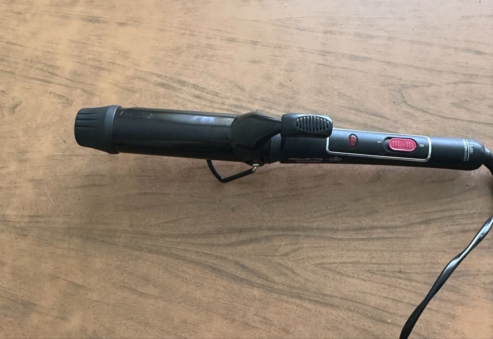 Плойка Rowenta CF3342F0