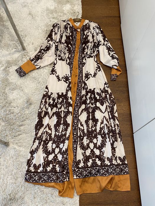 Vestido sahoco tamanho s lindo novo