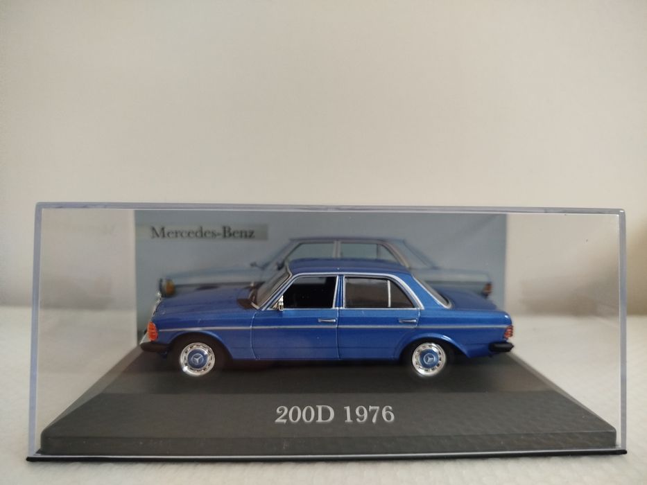 Miniatura Mercedes 200D 1/43 Nova