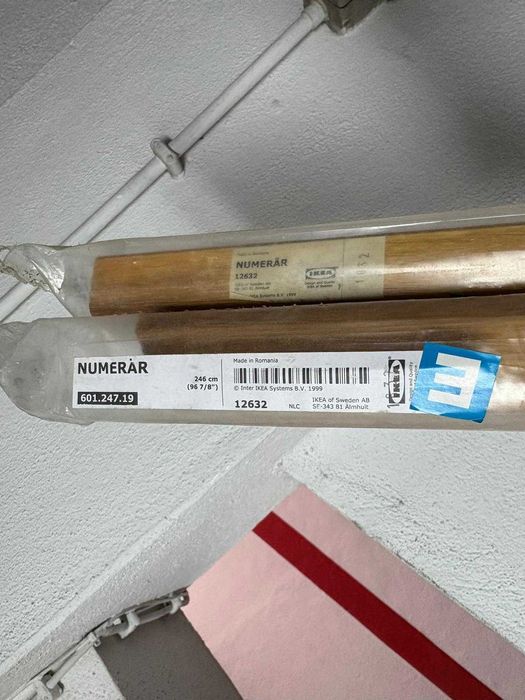 2 veda-águas de madeira IKEA 246 cm cada