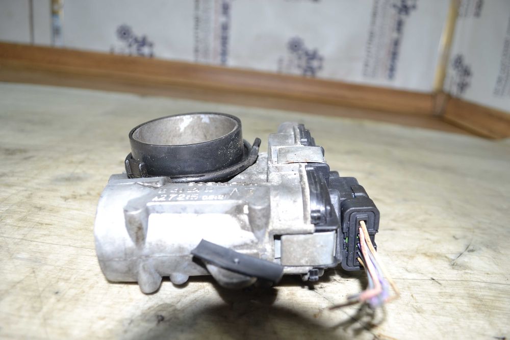 Дросельна заслінка Citroen C2 C3 C4 Peugeot 206 207 307 1.4 9647925480