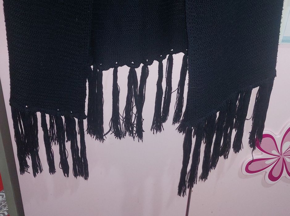 Długi kardigan z kapturem