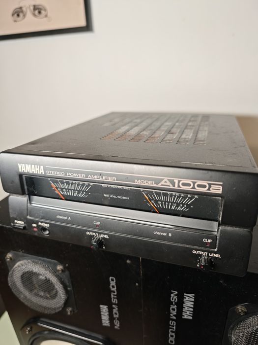 Yamaha NS10-m Studio + wzmacniacz Yamaha A100 (Zestaw)