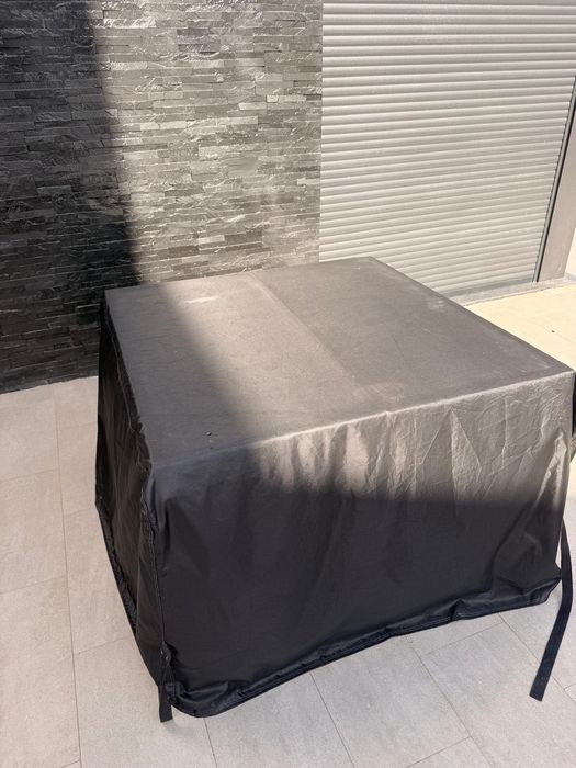 Mesa exterior Outsuny como Novo!