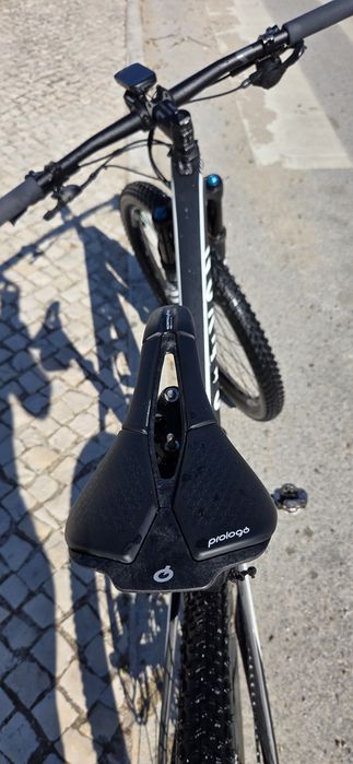 Canyon Lux CF 6.0 2021