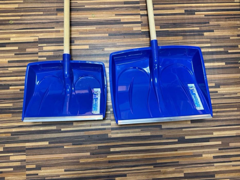 Лопати для прибирання снігу