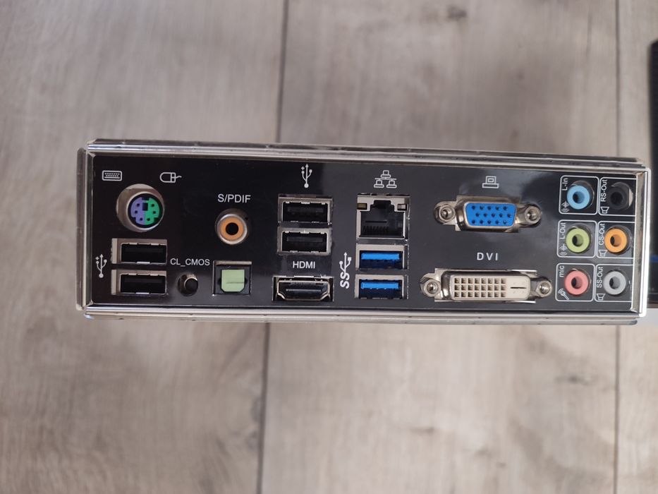 Продам Intel Core i5 2500k + MSI Z68A-GD6 (LGA1155)