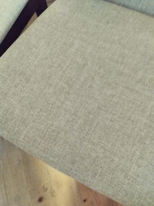 Sprzedam stół z krzesłami