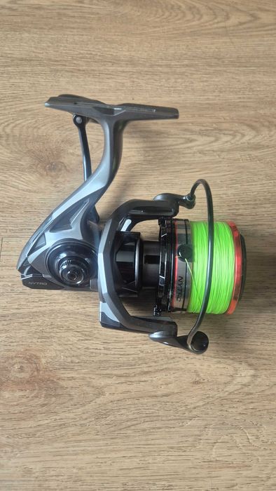 Kołowrotek Nytro Aryzon Bait-Up 5000 + plecionka