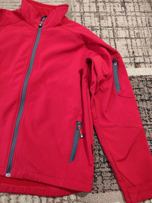 Куртка вітровка чоловіча