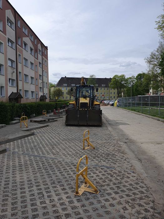 Budowa dróg, utwardzanie terenu