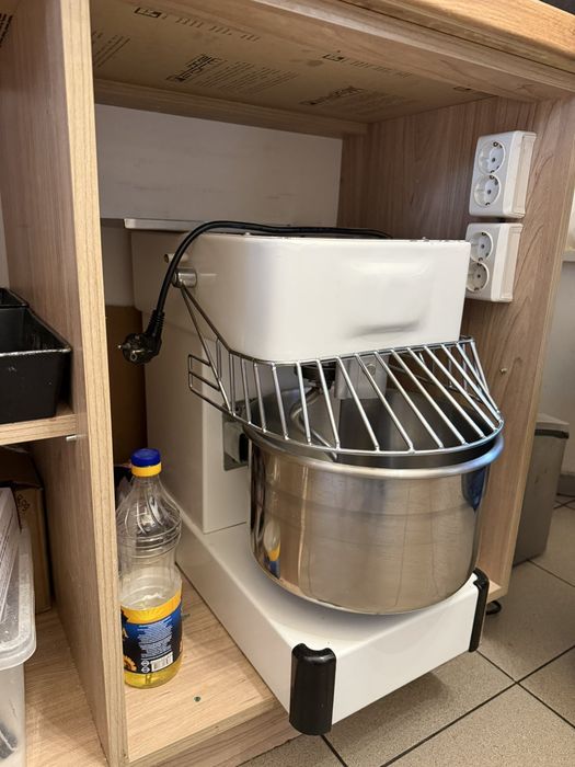 Тістоміс Тестомес