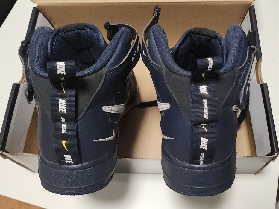 Nike Air Force 1 Mid '07 LV8