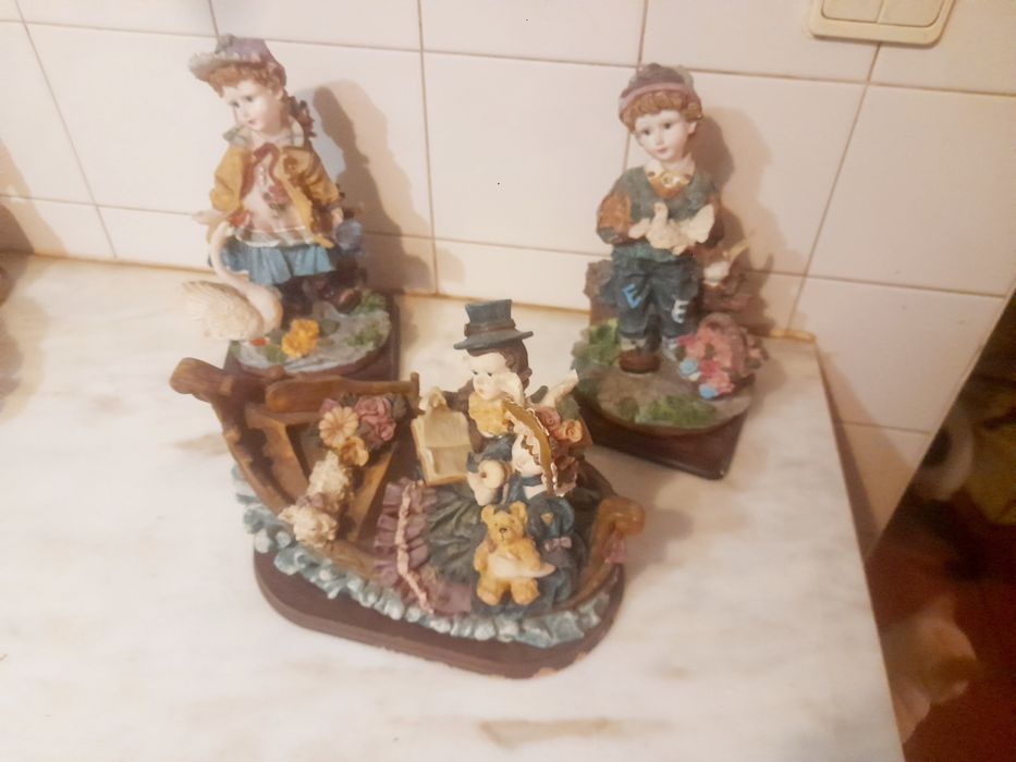 Conjunto de 3 Peças Estatuetas Antigas
