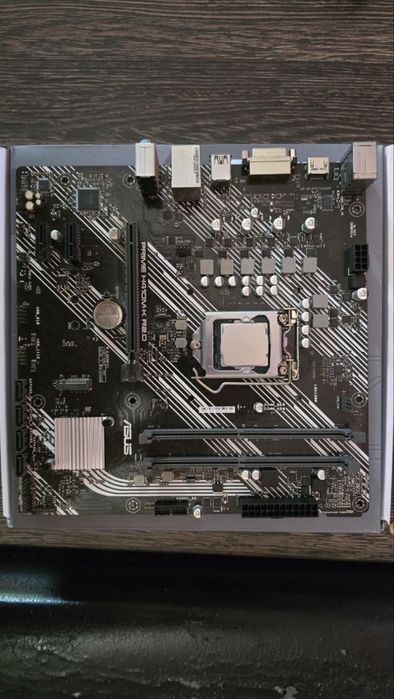процесор Intel Core i5-10400F (6 ядер / 12 потоків, базова частота 2.90 GHz)+ материнка ASUS Prime H410M-K R2.0