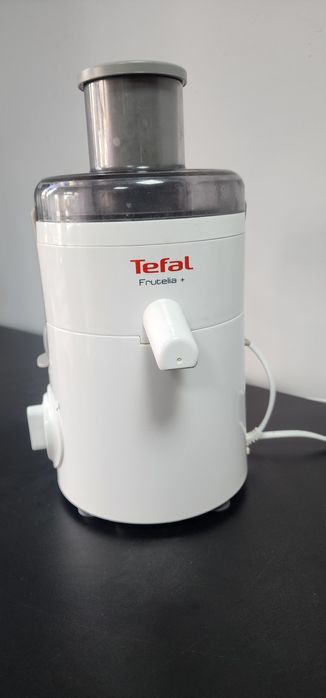 Соковижималка Tefal ZE370138 Frutelia