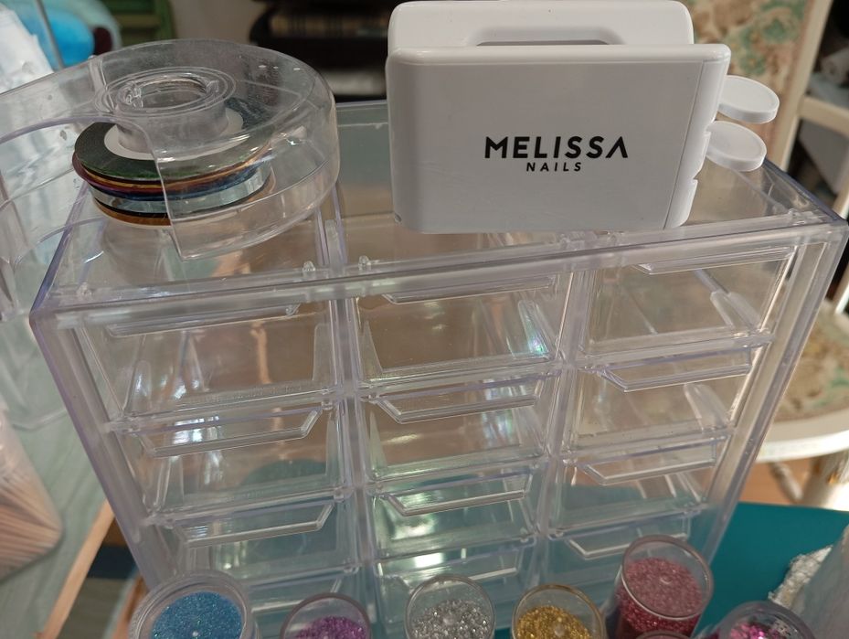 Decoração de unhas e placa led