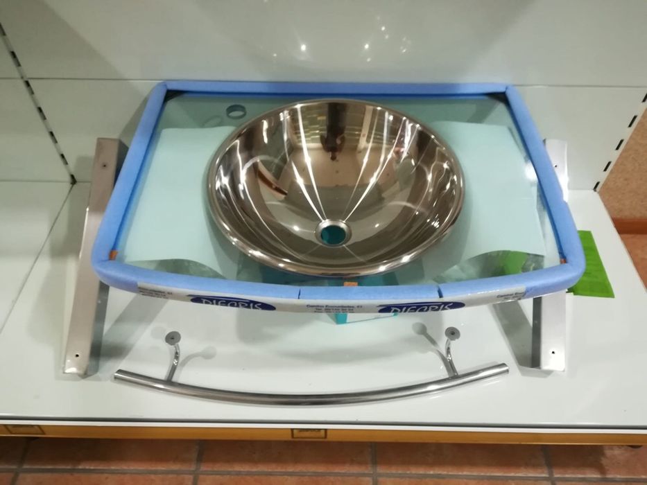 Lavatório aço inox e vidro