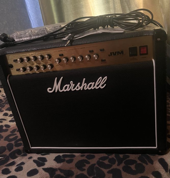 Marshall JVM 215 c
