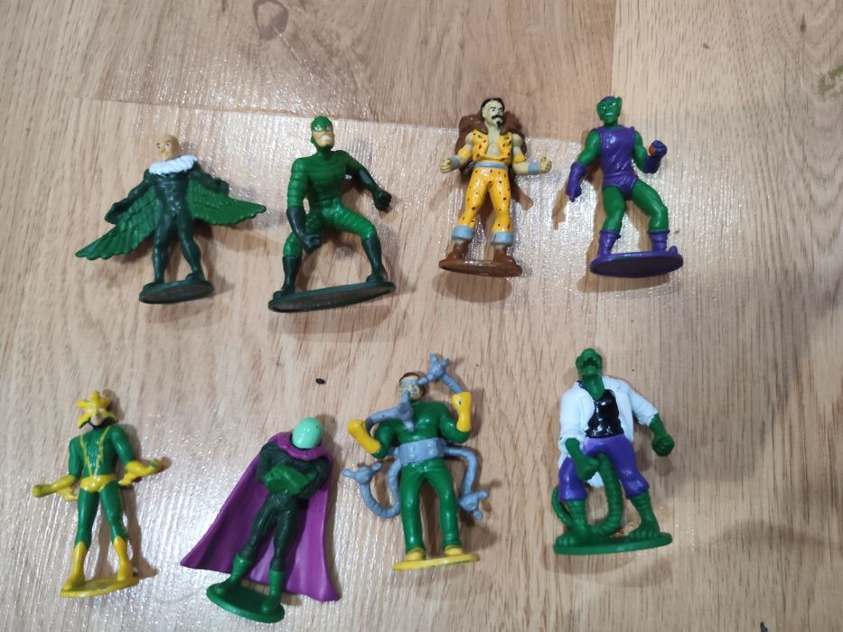 Фігурки Marvel comics