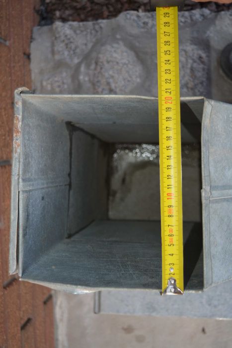 вентиляційний  короб   із оцинкованого металу