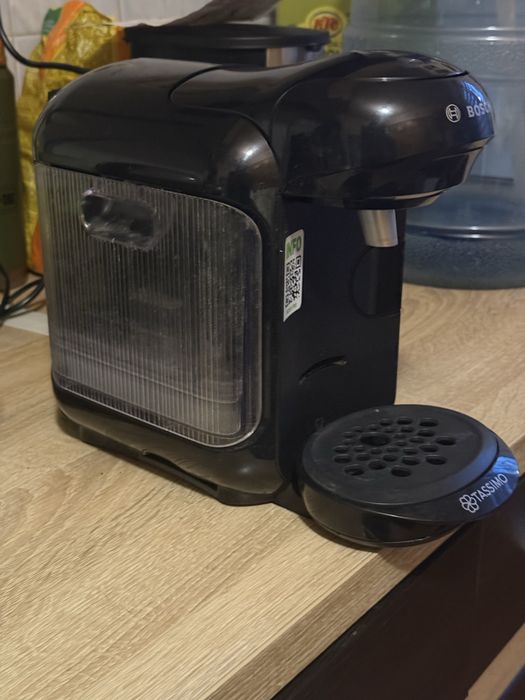 Капсульна кавоварка Bosch TAS1402 Tassimo Vivy 2