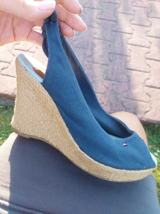 Espadryle Tommy Hilfiger stan bardzo dobry