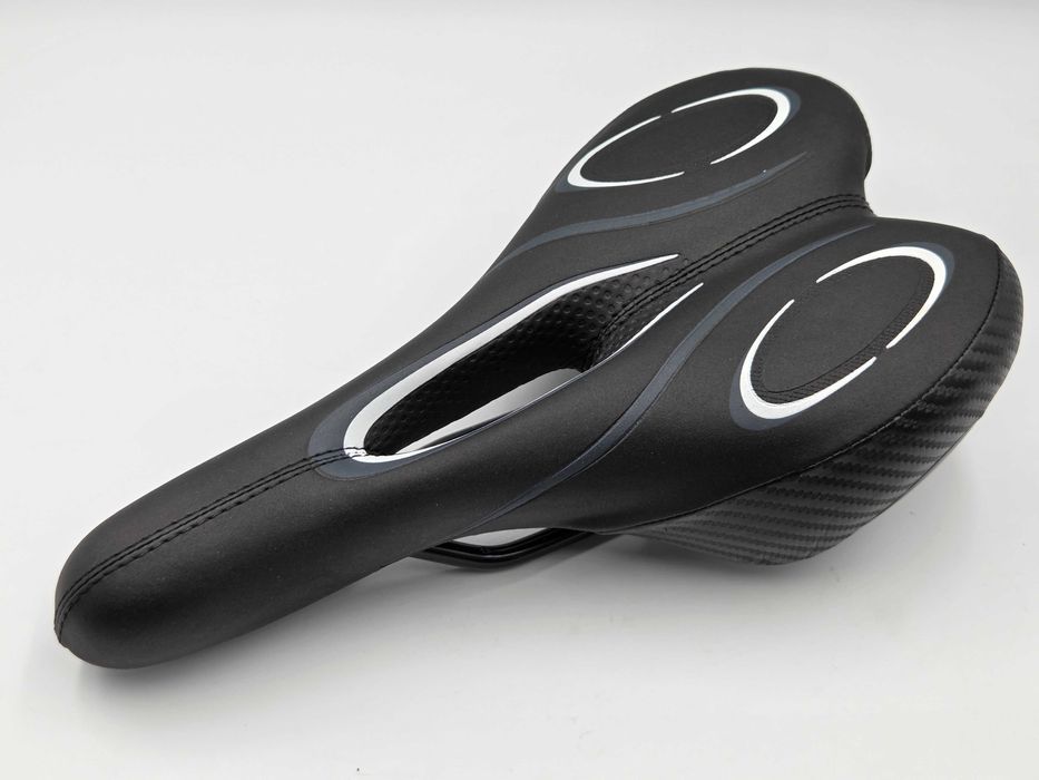 Siodełko turystyczne / trekkingowe 140mm