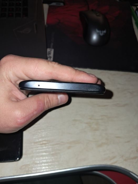 Телефон Redmi 8A