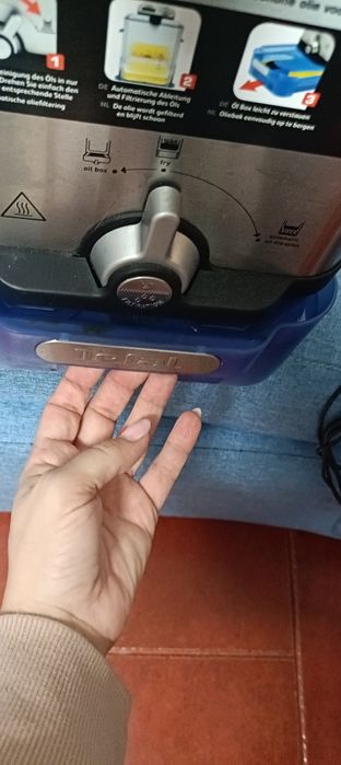 Fritadeira com depósito
