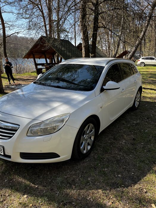 Opel insignia sports turer