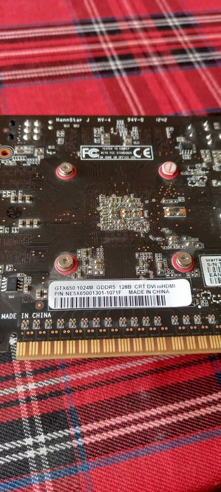 Видеокарта нерабочая. GTX650.