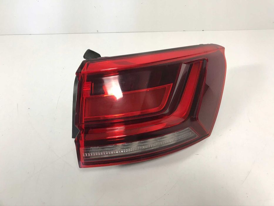 Фары передние правая левая фонари Volkswagen Touareg 3 III 760 разбор