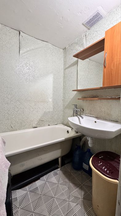 Продаж 2-кімнатної квартири в центрі