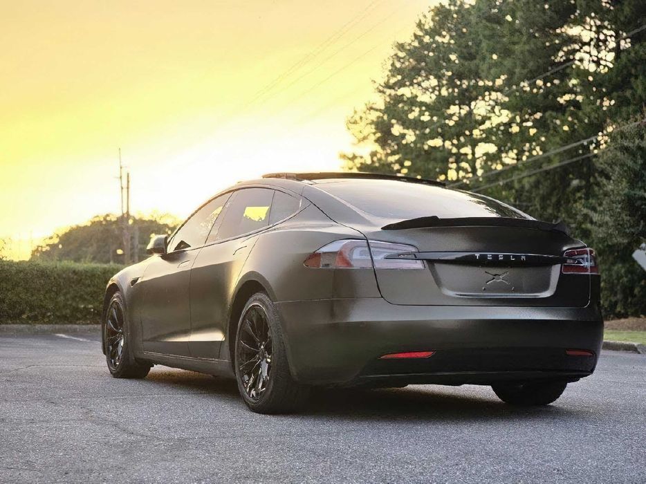 Tesla Model S 100D      2018