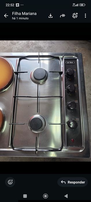 Placa com 2 bocas a gás e 2 elétricas da teka