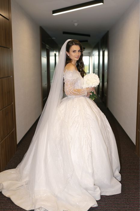 Весільне плаття