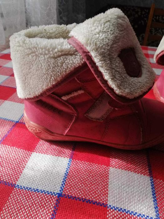 Зимові   водонепроникні чобітки.