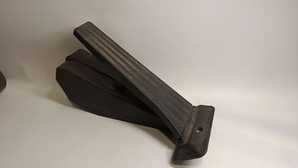 Pedal do acelerador BMW 1 (E81)