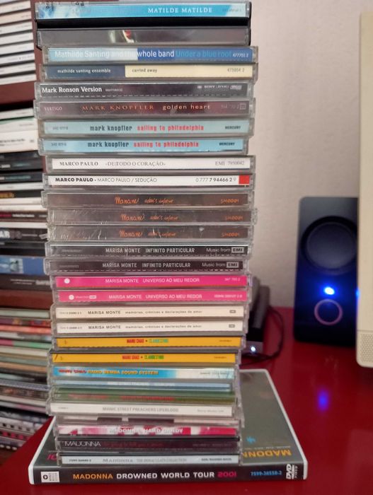 CDs portugueses e estrangeiros (J-L): J.Bosco, Johnny Cash, Kassav,etc
