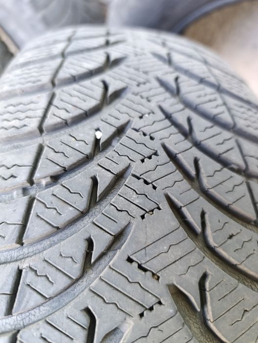 Шини 195 65 р 15 мішелін б/у