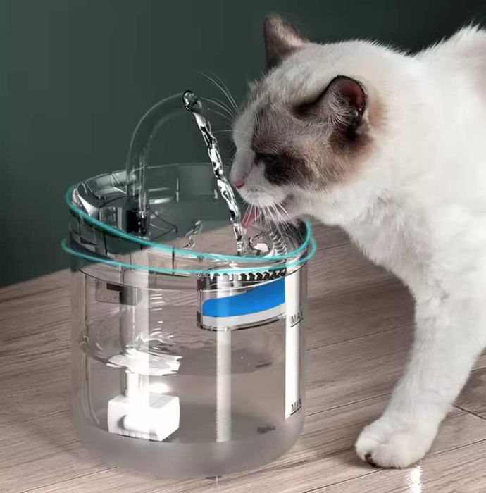 Автоматический фонтан-поилка для котов и собак