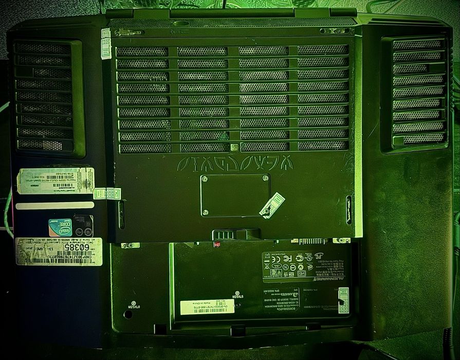 Dell Alienware M17x