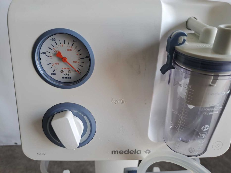 Przenośny ssak chirurgiczny MEDELA Basic
