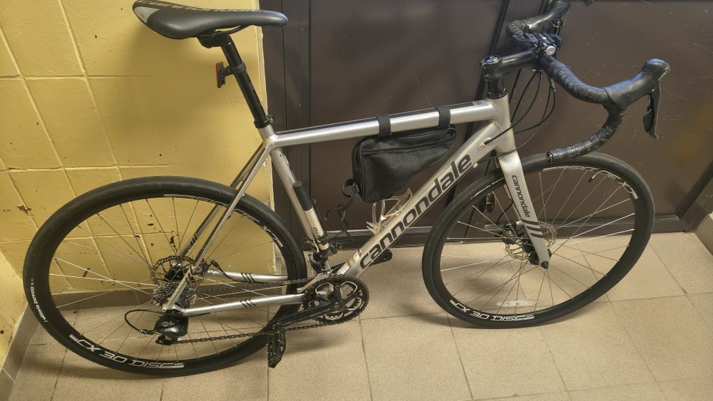 Gravel cannondale