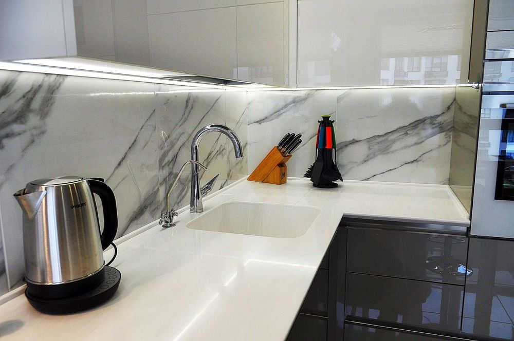 Столешница кварц, кварцит, кварцевый камень, стільниця кварц, кварцит