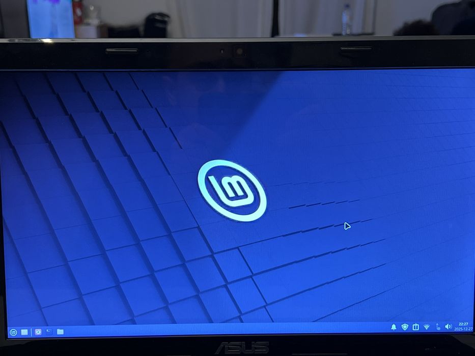 (Ler ate ao fim)Portatil Asus K53SV (Linux Mint)