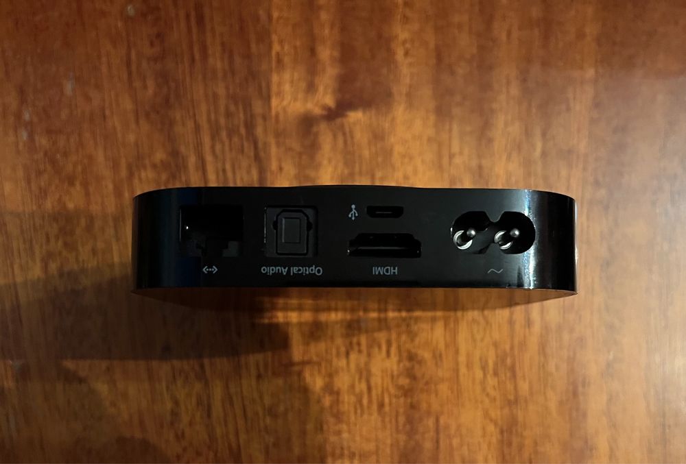 Приставка Apple TV 2 покоління