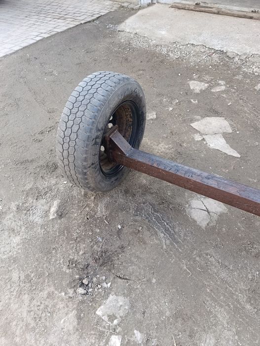 Вісь під підкатний лафет